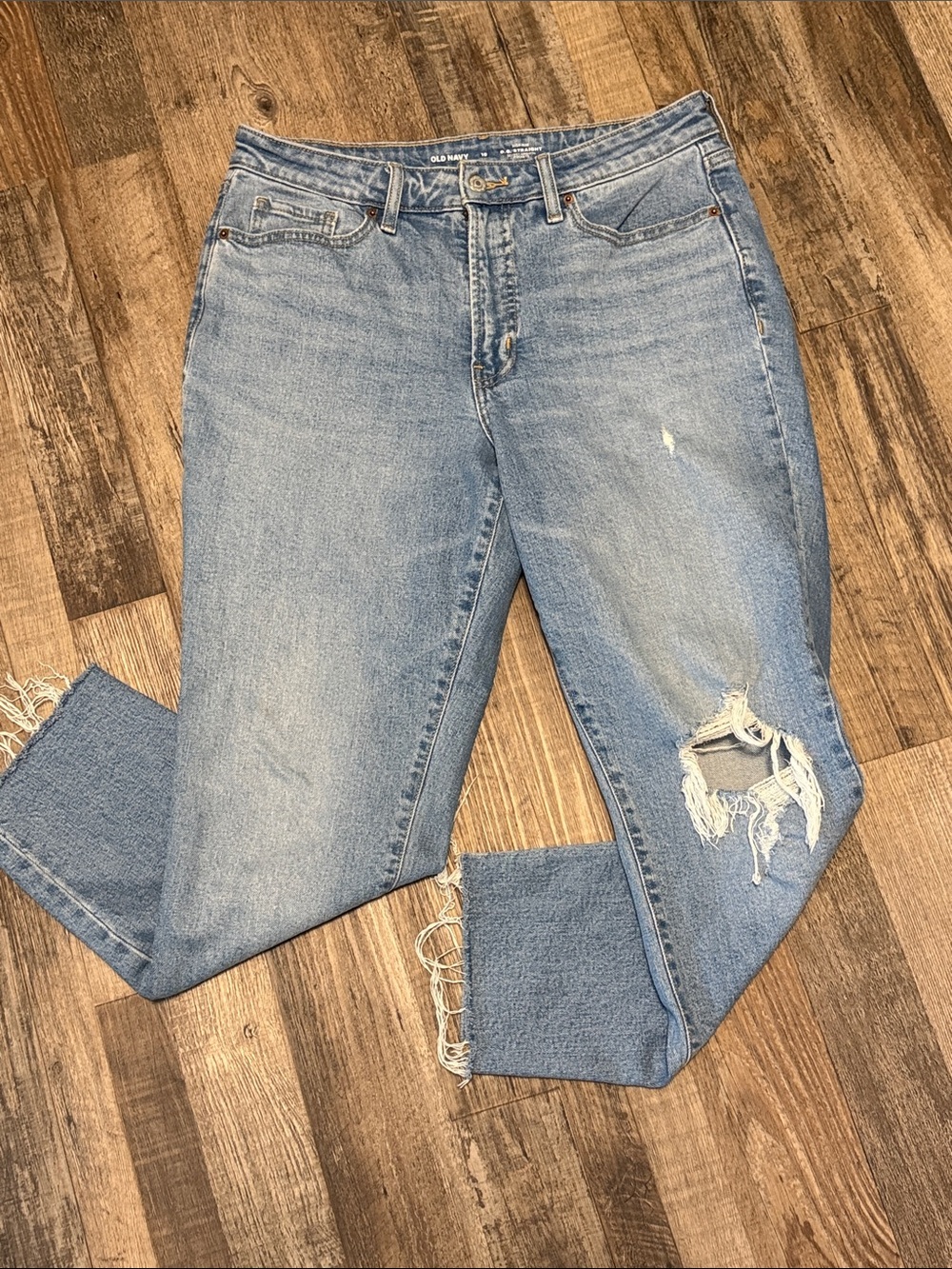 Old Navy Light Wash High Rise OG Straight Distressed Jeans Size 10